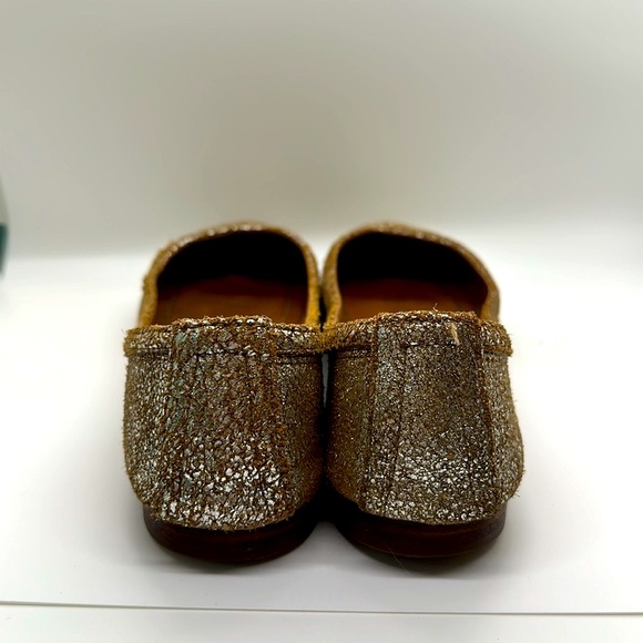 Frye Carson Ballet Shoe, Golden Silver, Premium Leather, Size 9.5 Great Conditio - Picture 2 of 4